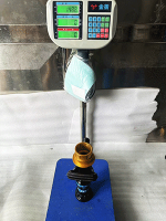 Súng phun nước lưu lượng lớn với cấu trúc van bi, chống mài mòn và hiệu suất không giật